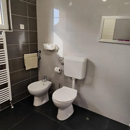 Πανσιόν Kuca Za Odmor Ema Σίμπενικ