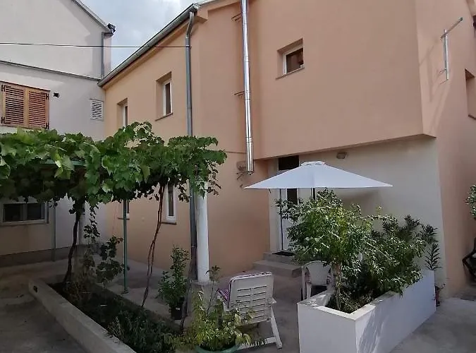 Kuca Za Odmor Ema 4*